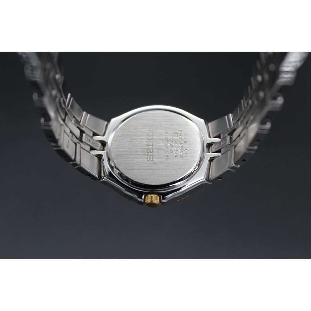Seiko 36mm Two-Tone Dress Watch 7N42-6C10 – Textured Dial – Original Bracelet‎ - Picture 2 of 3